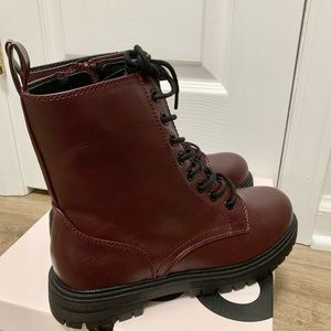 Burgundy Whimsigoth Reindeer Combat Boots Lace Up Lug Sole - 7.5 - NEW